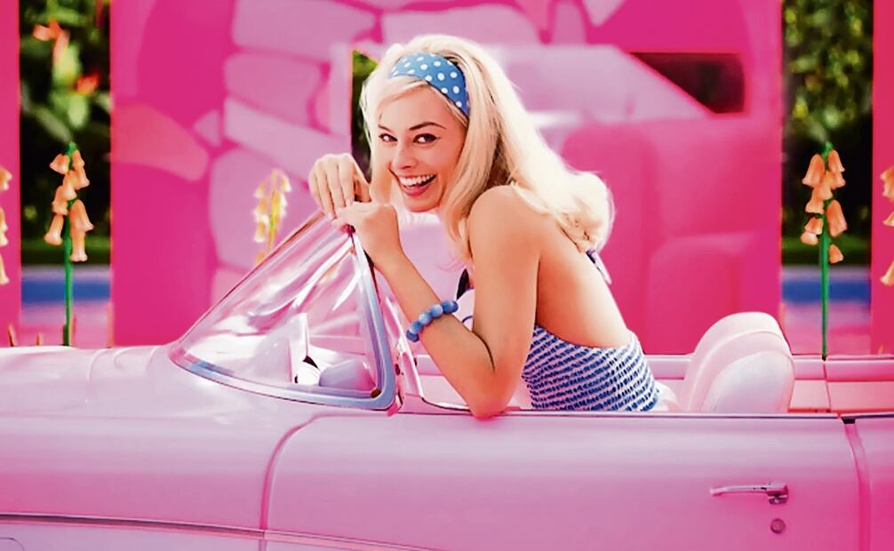 La cinta con Margot Robbie aún se exhibe en 4 mil 137 salas. Foto: Warner Bros