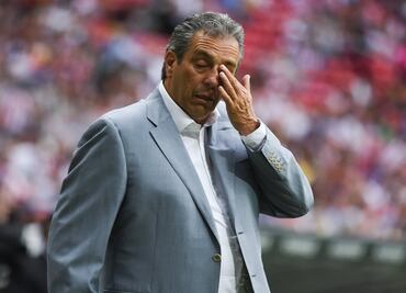 Ridícula gestión de Tomas Boy con Chivas