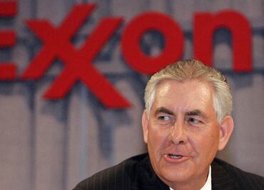 Exxon hizo negocios vinculados con corrupción en Liberia bajo mando Tillerson: Global Witness