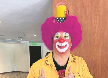 Platanito defiende su estilo de comedia