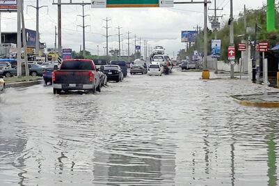 Lluvias en Reynosa dejan un muerto; hay alerta en 16 colonias