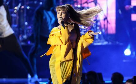 Ariana Grande, ilesa tras explosiones