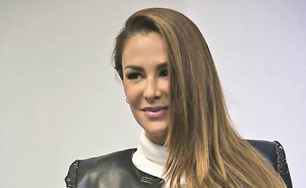 Ninel Conde publica foto con la que trataron de extorsionarla