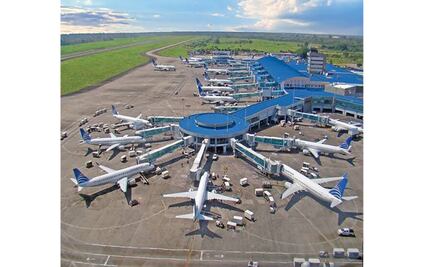 Se me cayeron los "chones": Fox sobre Aeropuerto de Panamá