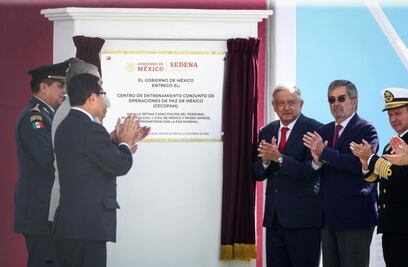 Inaugura AMLO centro de operaciones de paz de México