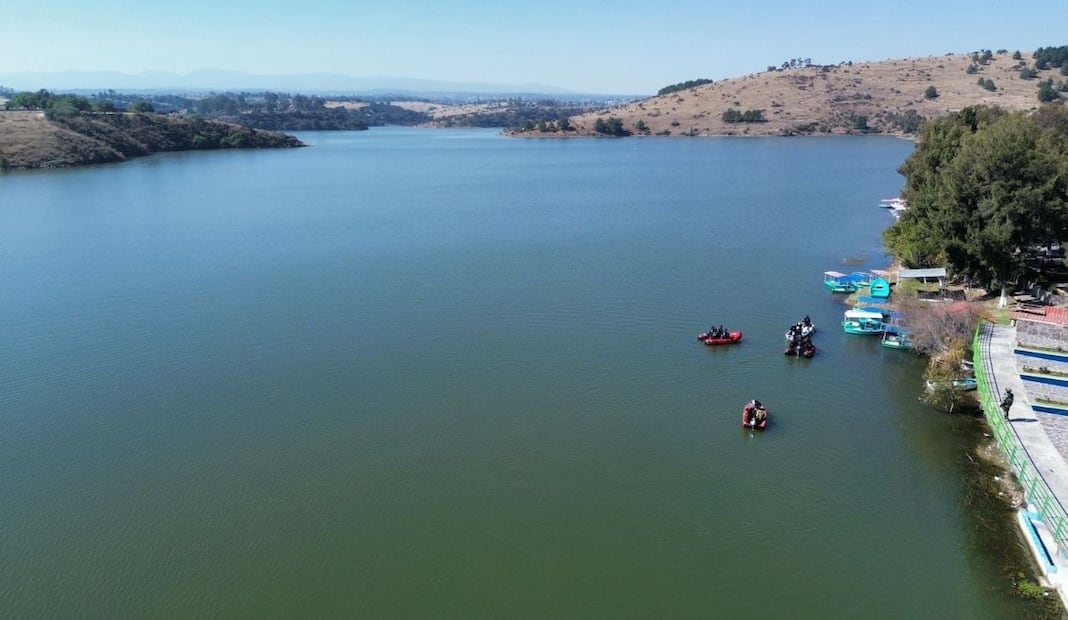 Madres buscadoras rastrean presa en Tepotzotlán; claman por sus desaparecidos. Foto: Especial