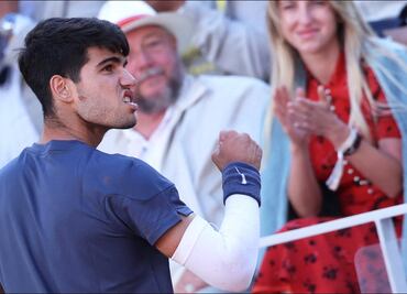 Carlos Alcaraz consigue su primer título de Roland Garros tras sufrido juego ante Alexander Zverev