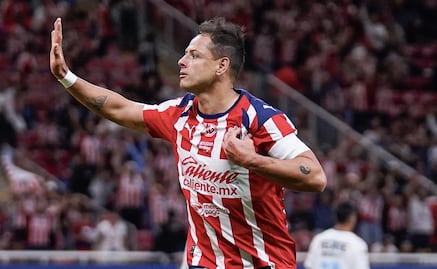 Chicharito felicita a las Chivas en su 120 aniversario