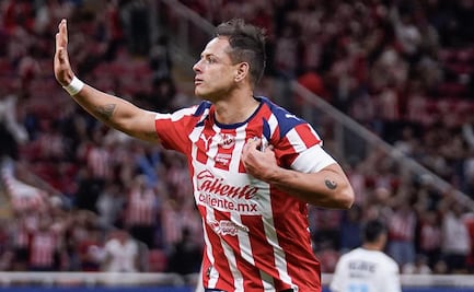Chicharito felicita a las Chivas en su 120 aniversario