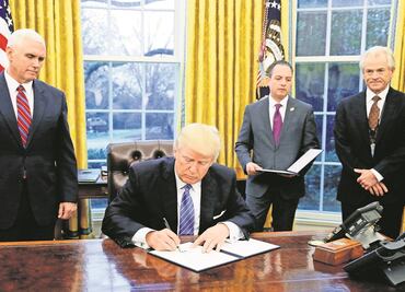 Asesor de Trump dice que el acuerdo comercial con China está "terminado"