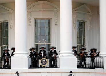 La Casa Blanca se anima al ritmo del Mariachi Vargas de Tecalitlán