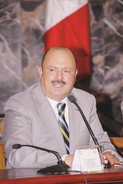 Duarte llama a involucrar a estados en lucha al narco