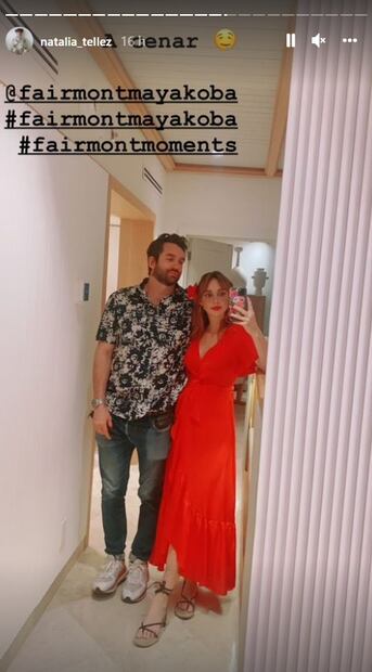 Natalia Téllez presume su embarazo en bikini