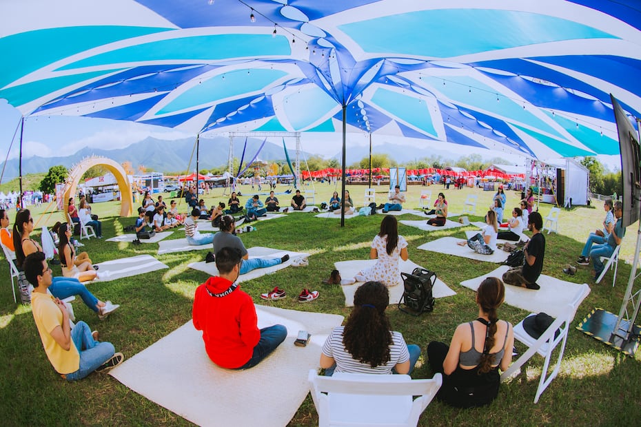 El festival Cielo Mágico tendrá una zona wellness donde podrás practicar Yoga. Foto: Cortesía Cielo Mágico