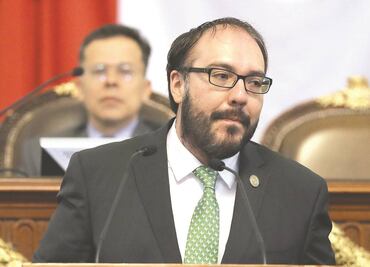 Felicitaciones de Mauricio Toledo a Ebrard levantan polvo