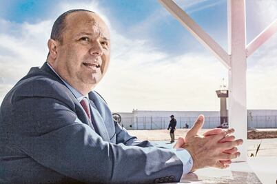 Preparan “jaula” para Duarte