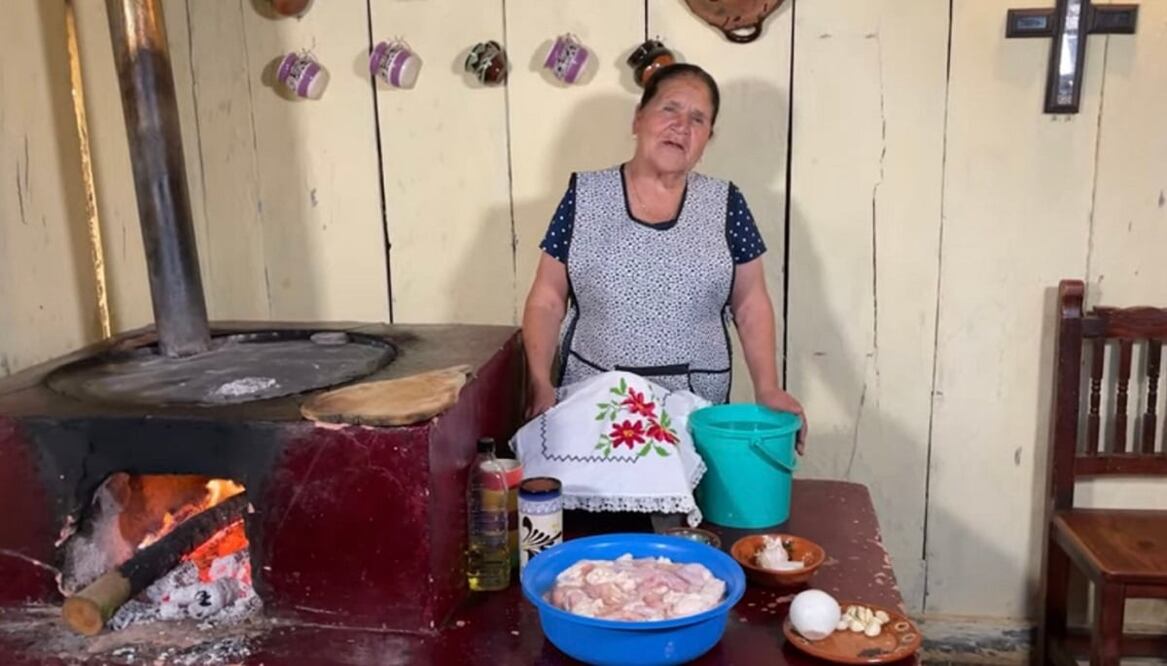 El canal de doña Ángela acumula 3 millones de suscriptores / Foto: Youtube De mi rancho a tu cocina
