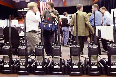 Comseg domina licitación para radiocomunicaciones 