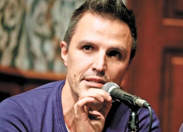 Billy Rovzar toma en serio a Juliantina