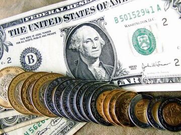 Precio del dólar hoy: Peso cierra con ganancias ante posibilidad de que la Fed recorte su tasa de interés