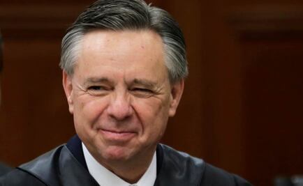 Senado avala renuncia del ministro Eduardo Medina Mora