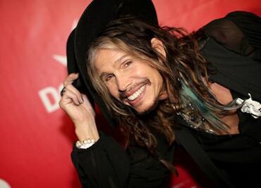 Steven Tyler es acusado de abuso a una menor de edad