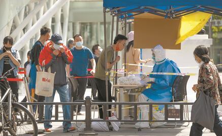 “Pandemia no ha acabado”, advierte la OMS