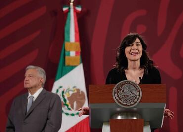 “Porque no es Dior”: García Vilchis defiende ante AMLO venta de mezclilla en el AIFA