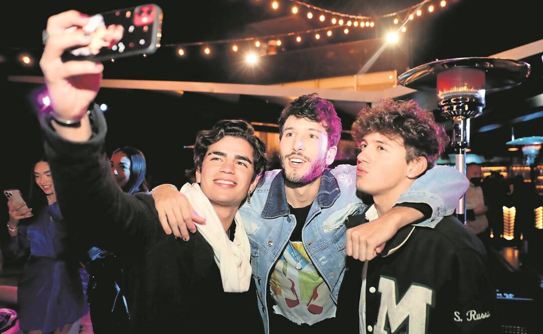 Sebastián Yatra explica que de su hermano mayor aprendió cómo contar historias. Foto: Juan Boites/ EL UNIVERSAL.