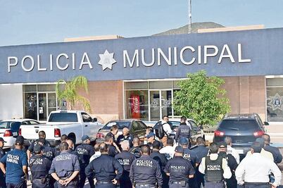Gendarmería blinda puerto de Guaymas