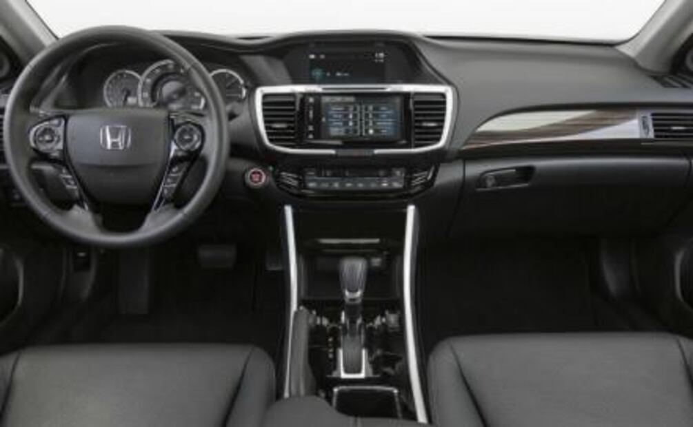 Honda Accord 2017: Para roquear solo un poco