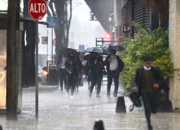 Activan alerta amarilla en 5 alcaldías de la CDMX por persistencia e intensificación de lluvias