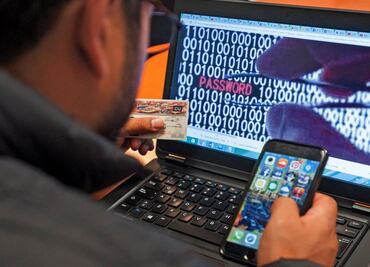 Mexicanos que buscan trabajar o estudiar en Canadá son frecuentemente defraudados: experto