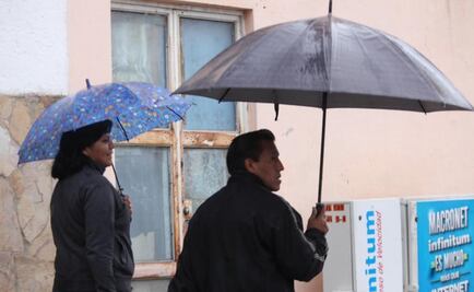 Edomex amanece con intensa lluvia y caída de aguanieve en zonas montañosas