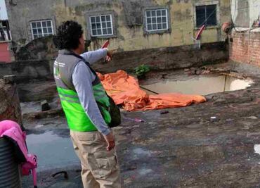 Cohetes y falta de mantenimiento derriban acabados dentro de una vivienda en la Cuauhtémoc