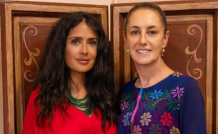 Sheinbaum y Salma Hayek se conocen en Veracruz; Presidenta presume foto al lado de la actriz