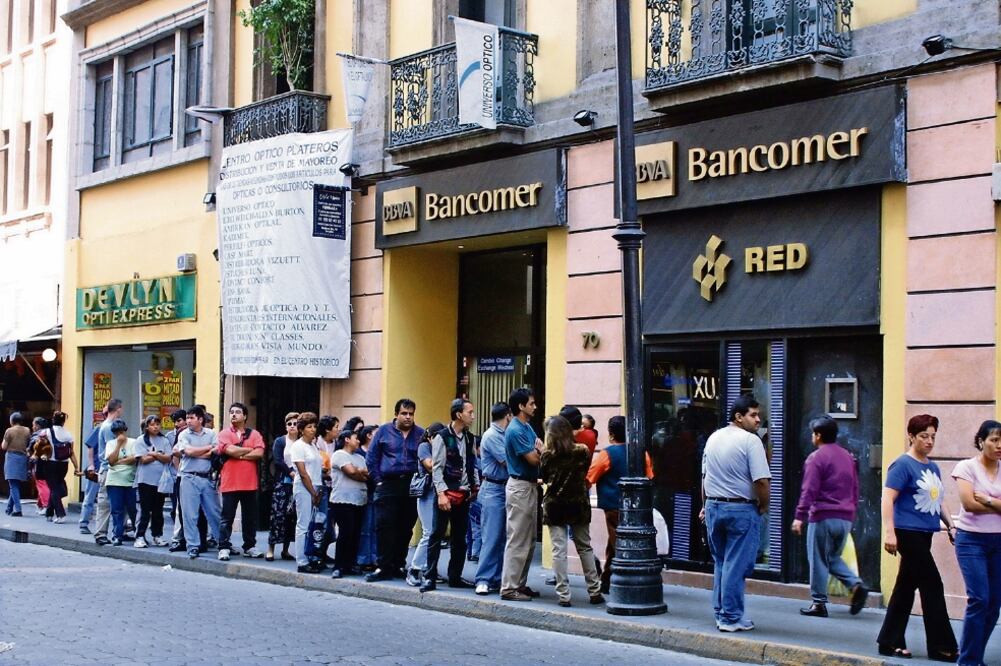 os 2 mil talleres que impartirá la institución bancaria buscan alcanzar a más de 300 mil participantes (ARCHIVO EL UNIVERSAL)