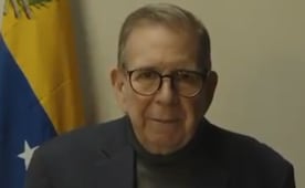Opositor González Urrutia respalda convocar nuevas presidenciales en Venezuela; busca "democracia real"