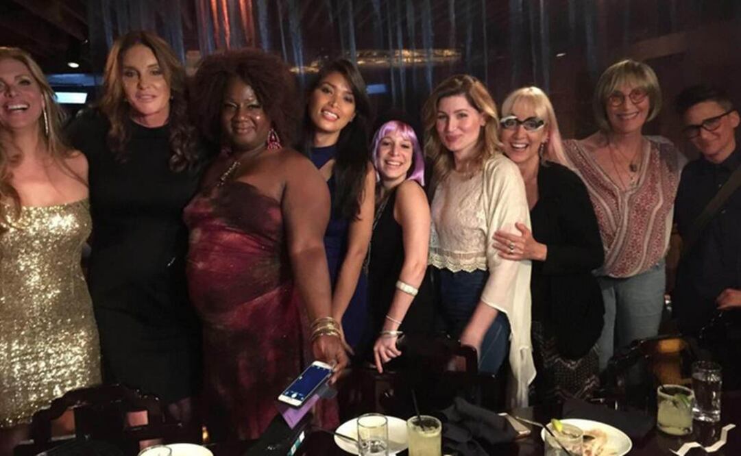 Disfrutó de una cena en Nueva York con amigas transgénero Foto:@CaitlynJenner
