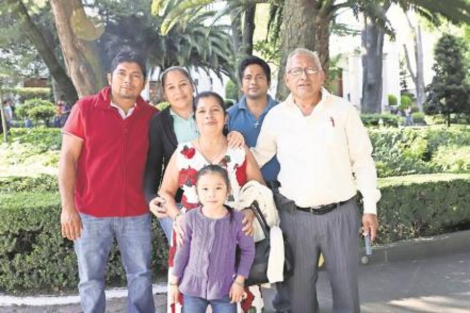 Morbo y furor por Los Pinos: ¿cuánto cuesta mantenerlo?