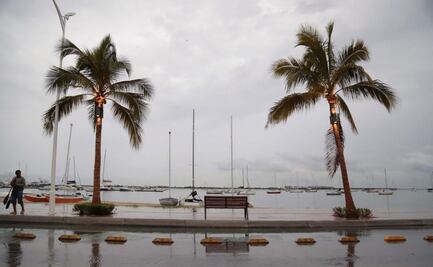 Tormenta tropical "Raymond" mantiene su fuerza frente a las costas del Pacífico; provocará lluvias intensas y oleaje elevado