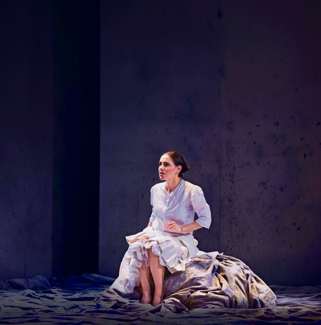 La quinta temporada de Camille Claudel se presenta hasta el 17 de marzo en el Centro Cultural del Bosque. Foto: Berenice Fregoso / El universal