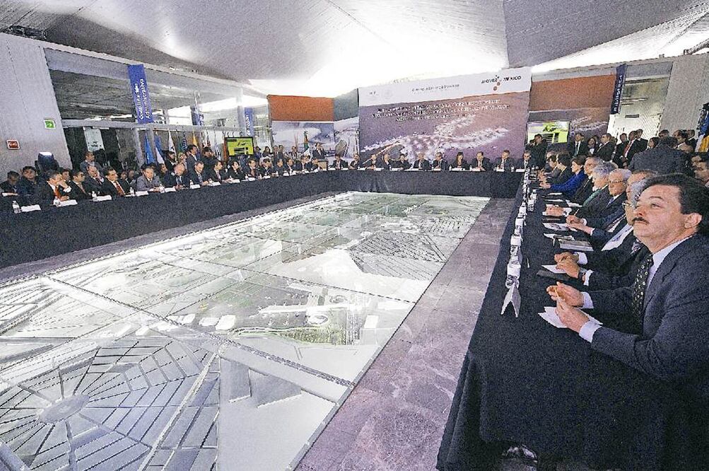 El pasado miércoles se anunciaron licitaciones para trabajos del nuevo aeropuerto. Las obras de nivelación del terreno serán unas de las primeras (ARIEL OJEDA. EL UNIVERSAL)