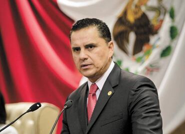 Vinculan a proceso a exgobernador de Nayarit