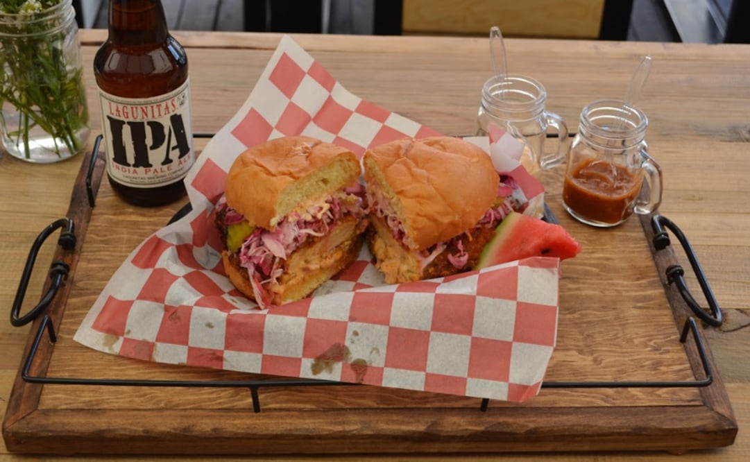 Hot Mamma's Hot Chicken offers fresh, juicy, savory, fried chicken - Photo: David Morales/EL UNIVERSAL