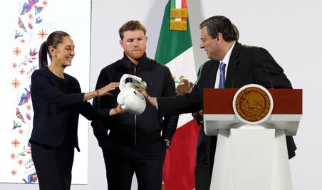 Sheinbaum, Canelo y el WBC unidos por el boxeo mexicano