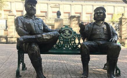 Rechazan retiro de esculturas de Fidel Castro y Ernesto "Che" Guevara en la alcaldía Cuauhtémoc; "devuelvan las estatuas", piden