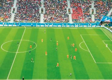 Un balón parado hunde estrategia de Bélgica