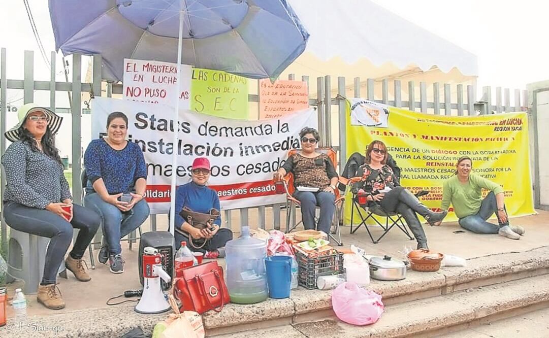 Desde 2015, maestros iniciaron su protesta contra la reforma educativa impulsada por el gobierno del presidente Enrique Peña Nieto. Muchos de ellos, afirman, fueron sacados a la fuerza de sus escuelas por no someterse a evaluación. Foto: ESPECIAL