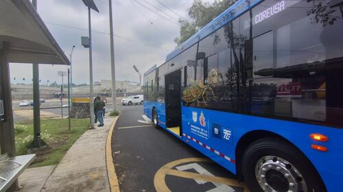 Mexico City's 'Chapulín' Trolleybus Line Sees Two-Hour Travel Times on Inaugural Day